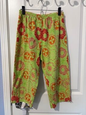 Fresh Produce Capri Pant Size Medium